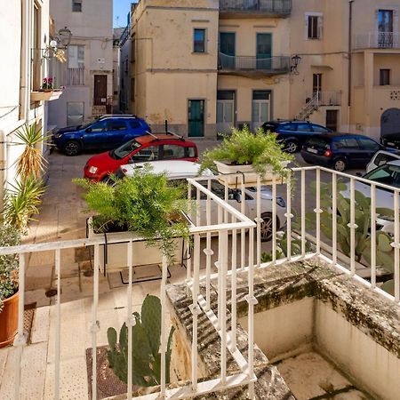 Antiche Mura Apartments"Cielo Di Puglia" -2 Matrimoniali, Cucina E Terrazzo توري المظهر الخارجي الصورة