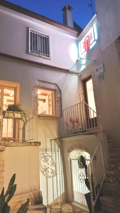 Antiche Mura Apartments"Cielo Di Puglia" -2 Matrimoniali, Cucina E Terrazzo توري المظهر الخارجي الصورة