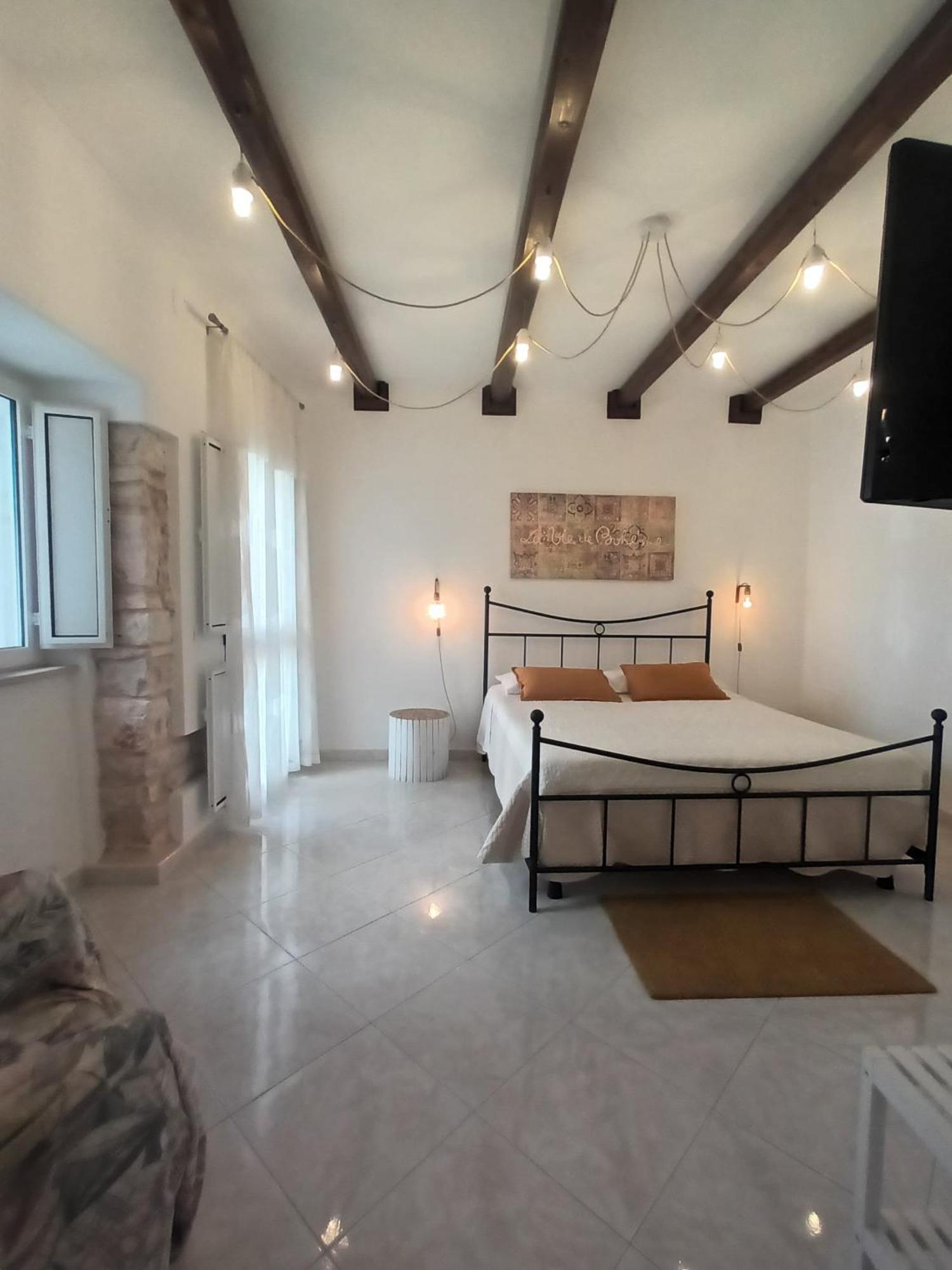 Antiche Mura Apartments"Cielo Di Puglia" -2 Matrimoniali, Cucina E Terrazzo توري المظهر الخارجي الصورة