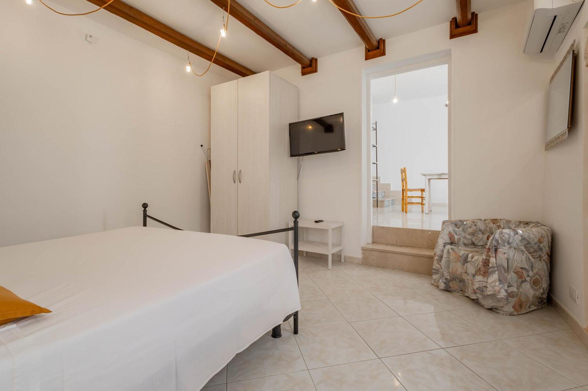 Antiche Mura Apartments"Cielo Di Puglia" -2 Matrimoniali, Cucina E Terrazzo توري المظهر الخارجي الصورة